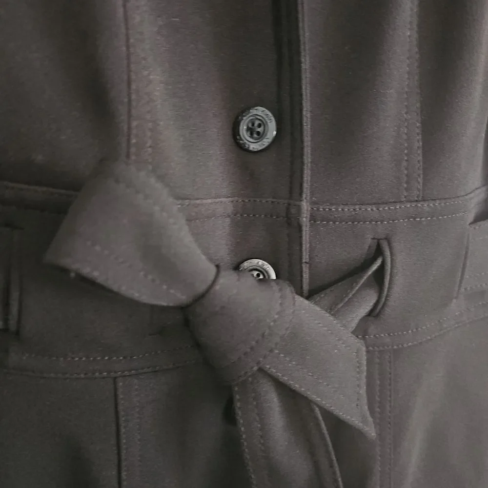 Beautiful black Calvin Klein dress - Picture 4 of 5